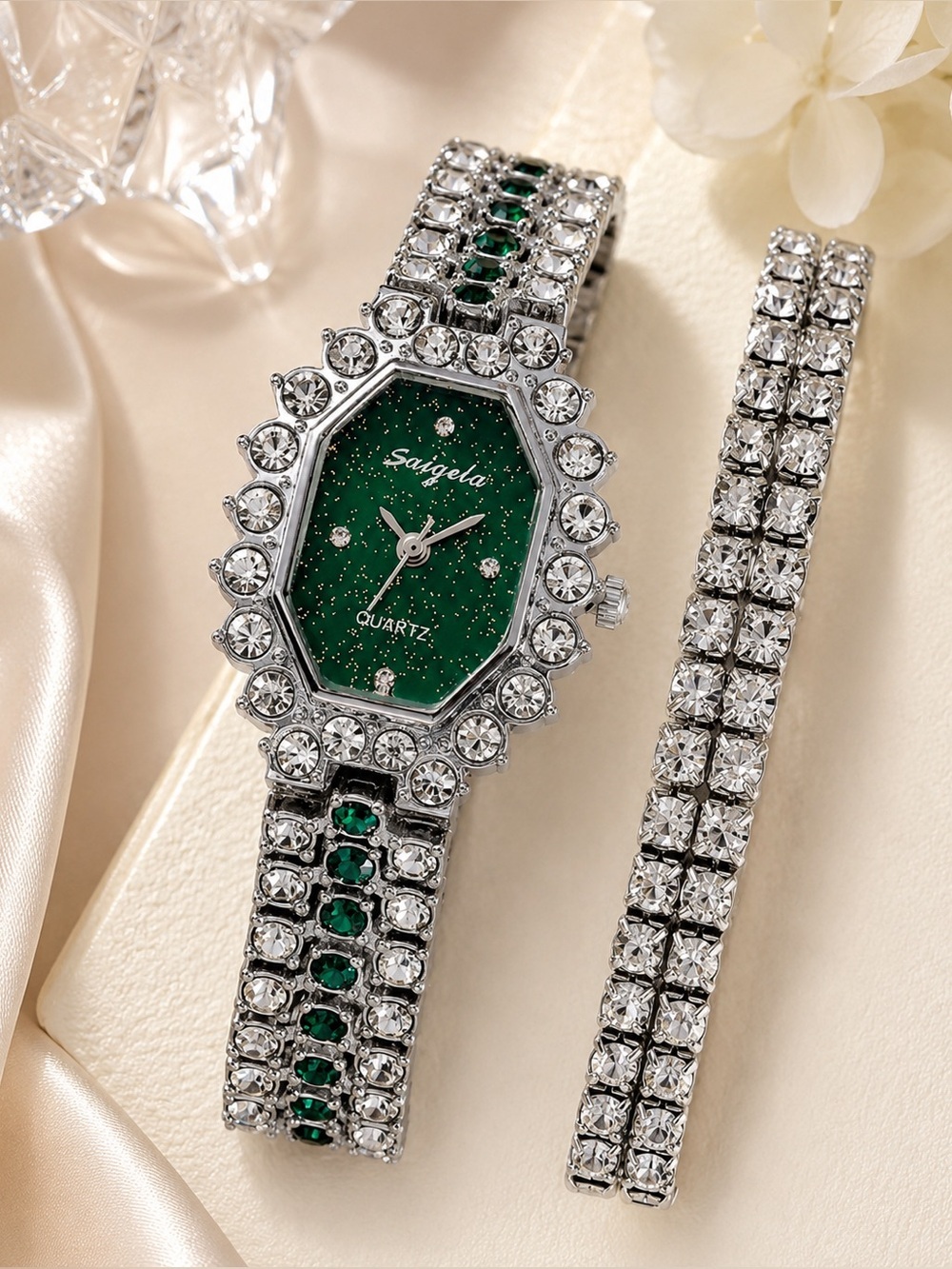 Emerald Green Rhinestone Luxury Women’s Quartz Watch